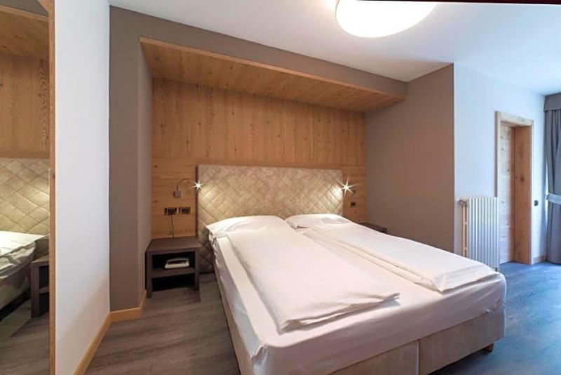 Hotel Ristorante Baita Dovich image