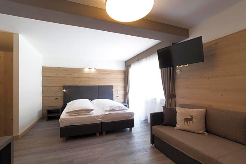Hotel Ristorante Baita Dovich image