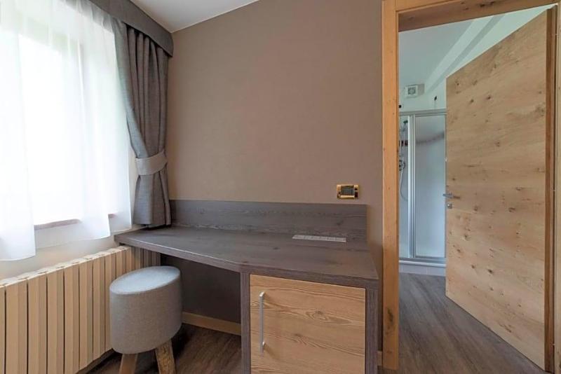 Hotel Ristorante Baita Dovich image