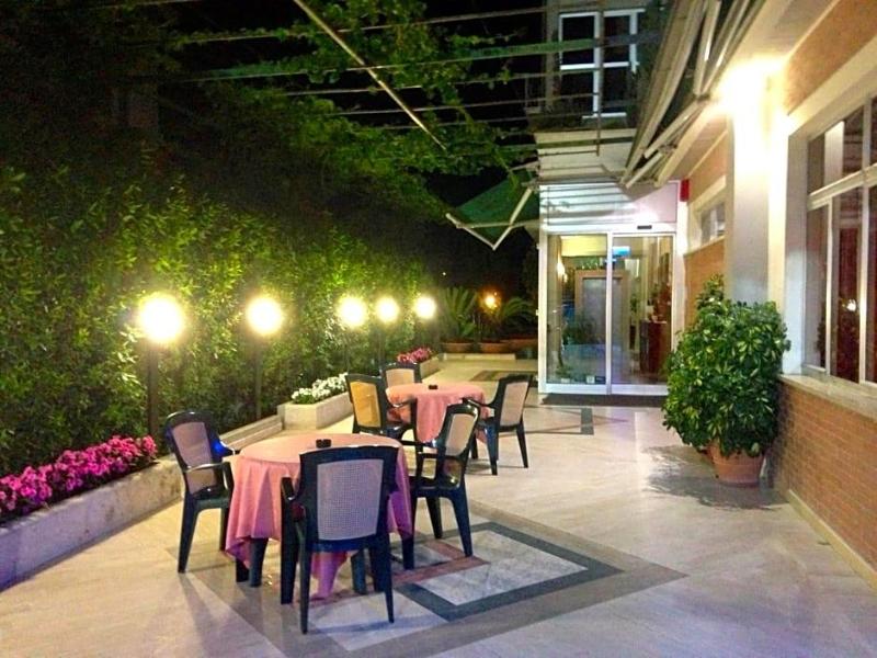 Hotel Ristorante Anita image