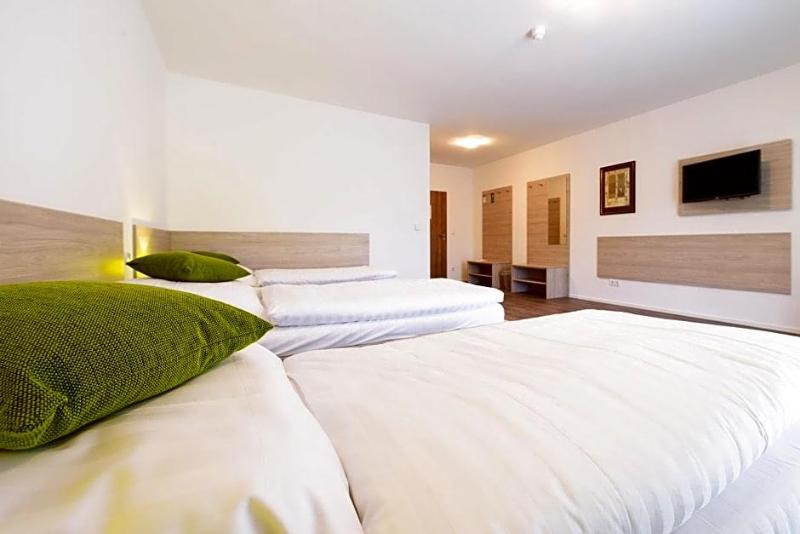 Hotel Anna Hilden image
