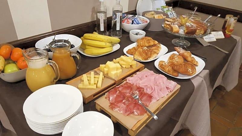 La Locanda image