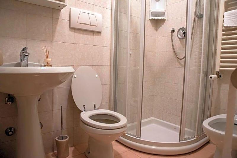 La Locanda image