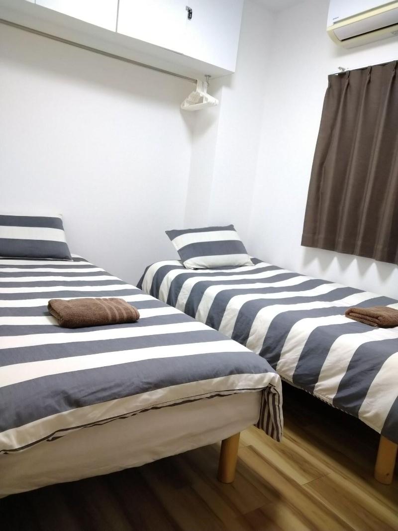 Issyuku Hotel Kaminarimon image