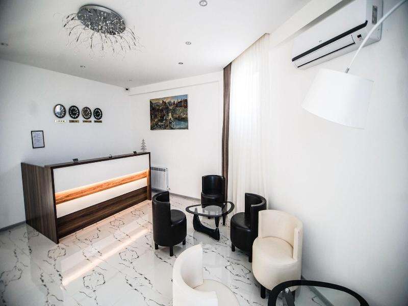 Hotel King Tom image
