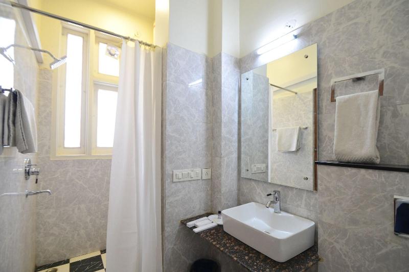 Hotel Sapphire World image