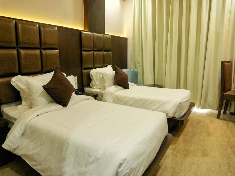 The Raas Mahal Hotel image