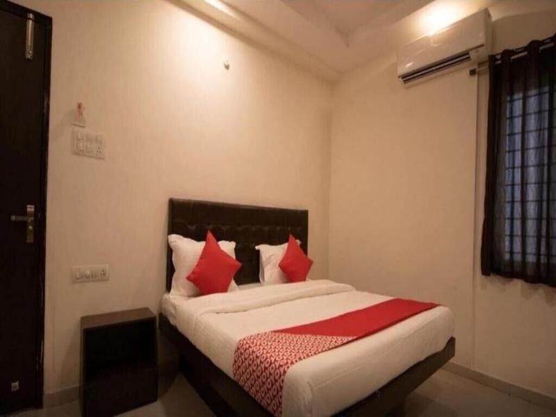 The Raas Mahal Hotel image