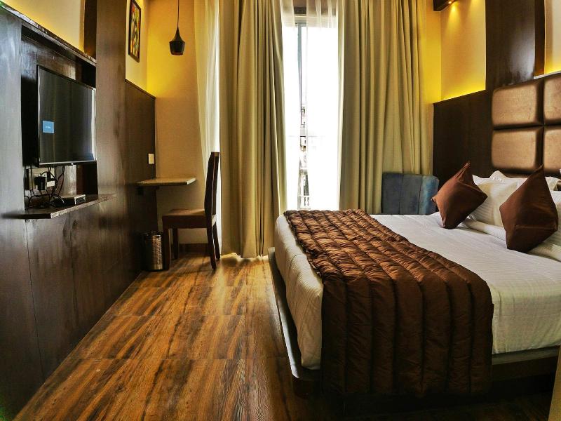 The Raas Mahal Hotel image