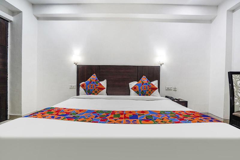 Fabhotel Idea Inn image