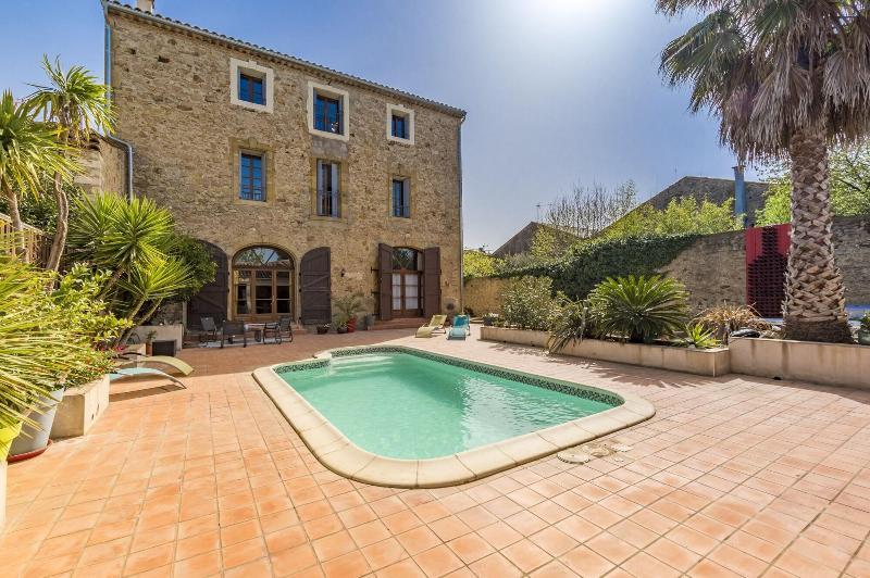 Maison Dix image
