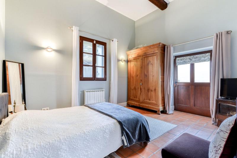 Maison Dix image