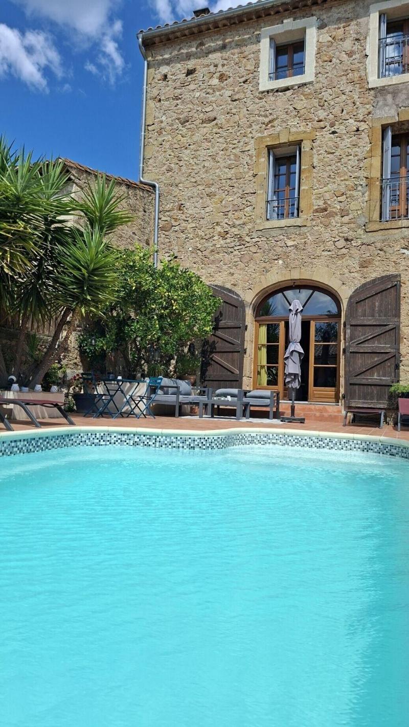 Maison Dix image