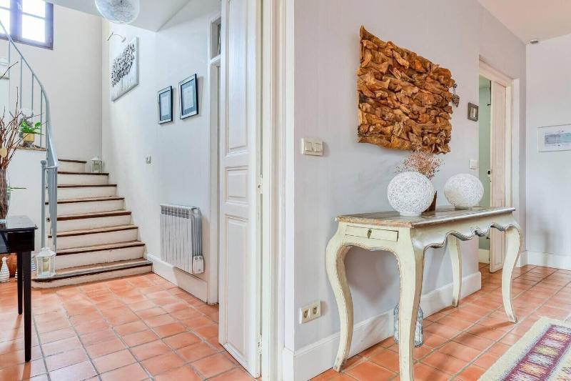 Maison Dix image