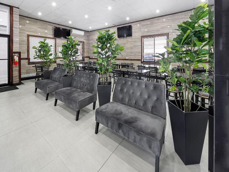 Highbridge Hotel image