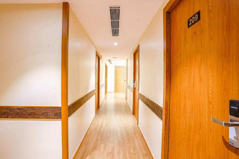 Fabhotel Azure image