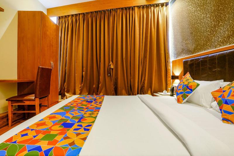Fabhotel Azure image