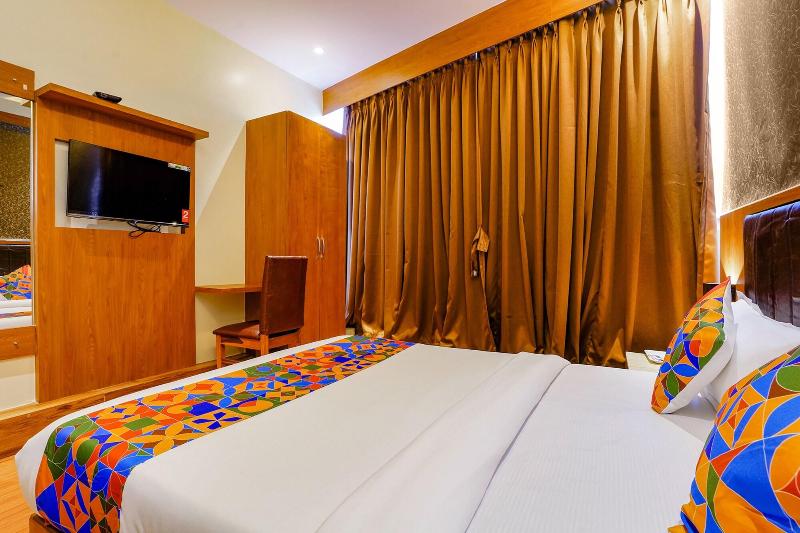 Fabhotel Azure image