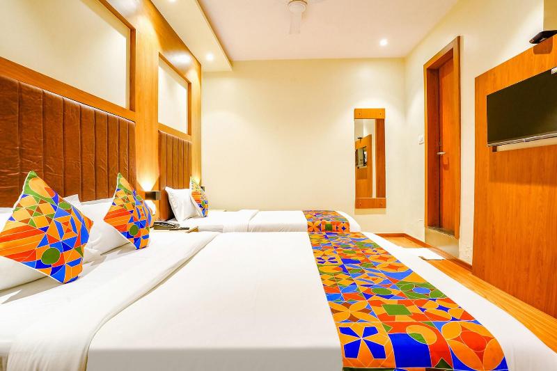 Fabhotel Azure image