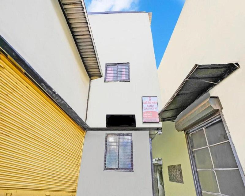 Tanvi Guest House Marol image