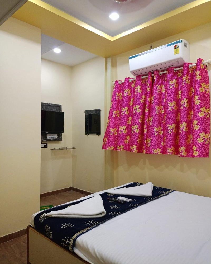 Tanvi Guest House Marol image