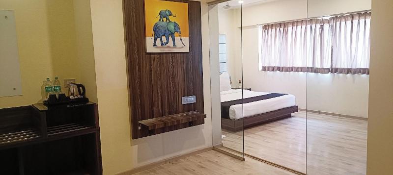 Hotel Mumbai House Juhu image