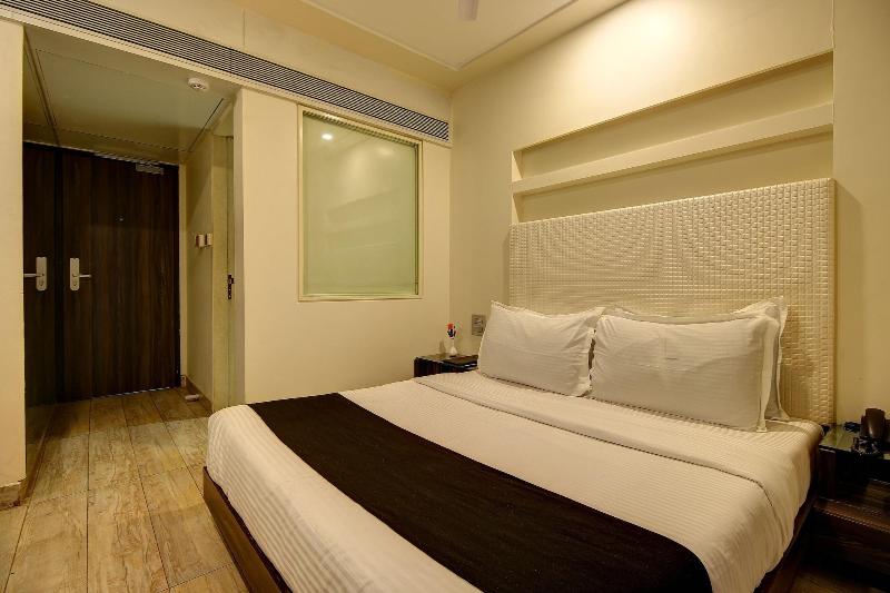 Hotel Mumbai House Juhu image