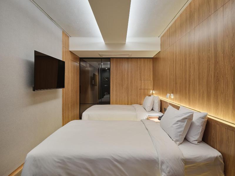 Hotel Tt Gupo image