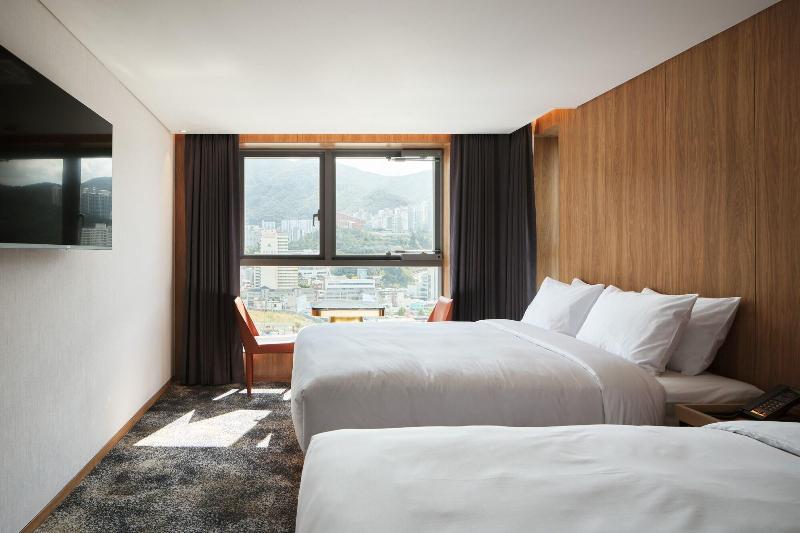 Hotel Tt Gupo image