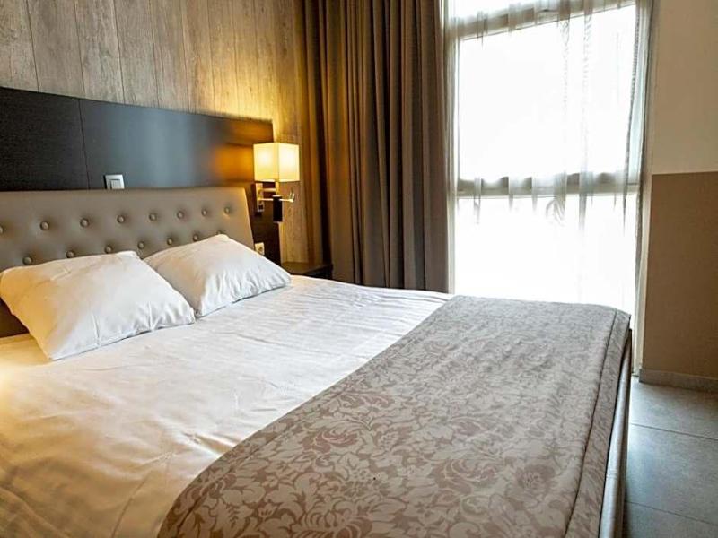 Hotel De Maaskant image