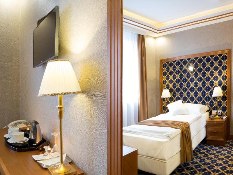 Central Hotel Es Etterem