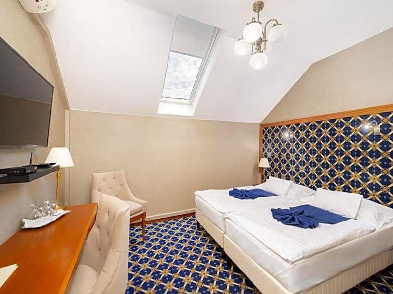 Central Hotel Es Etterem image
