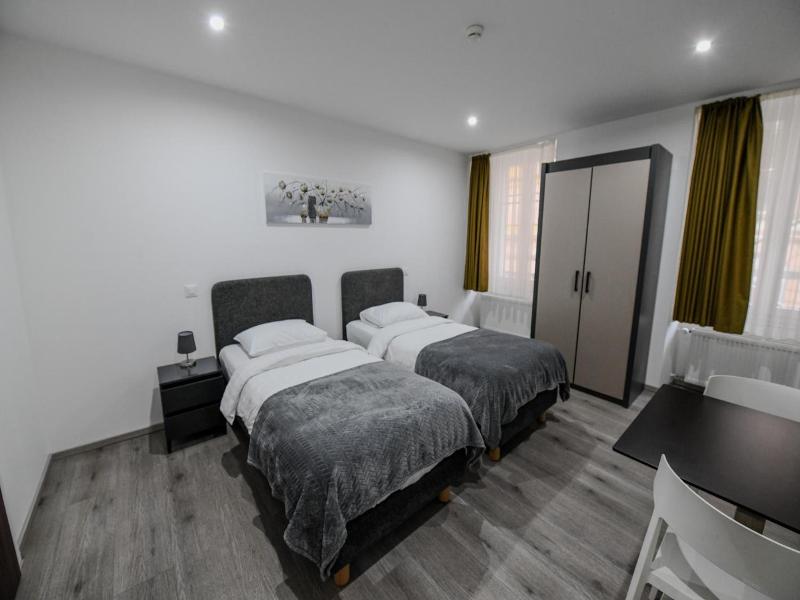 Hotel De France image
