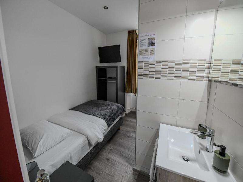 Hotel De France image