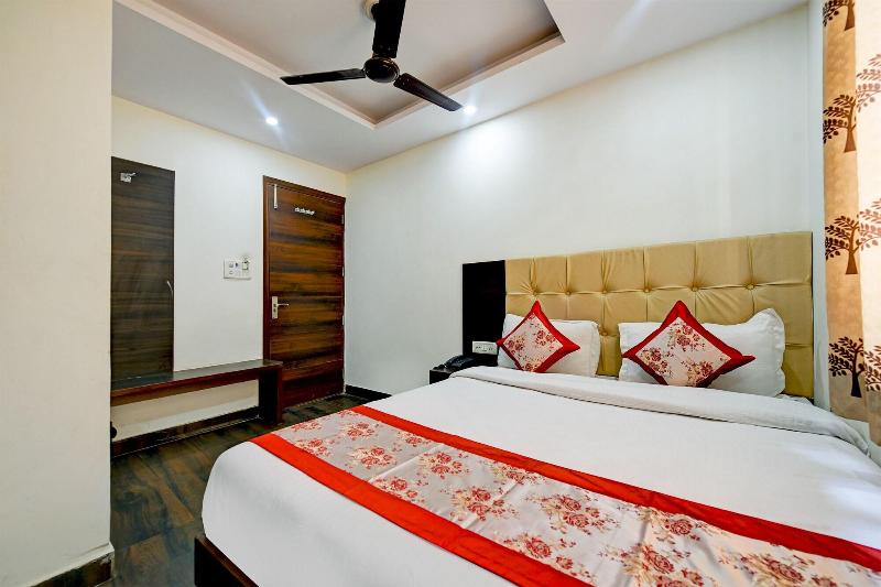 Hotel Dhwani Palace image
