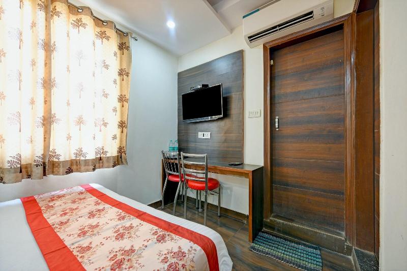 Hotel Dhwani Palace image