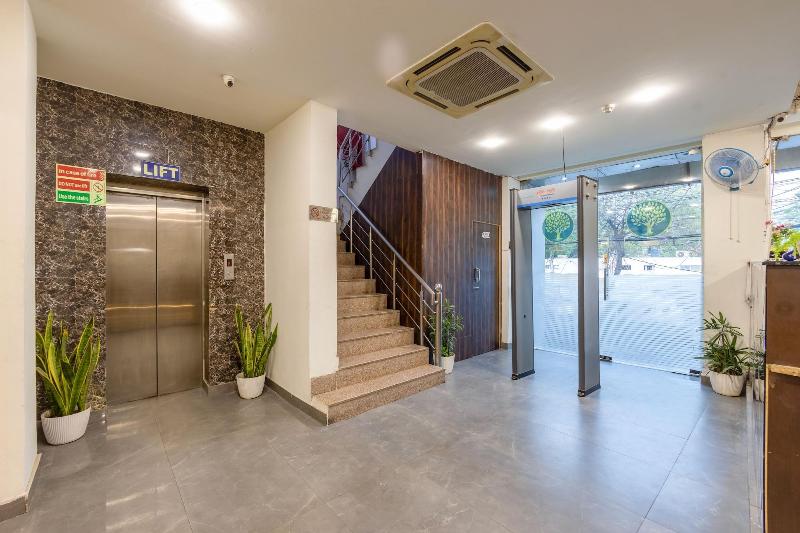 Airport Hotel Tashree image