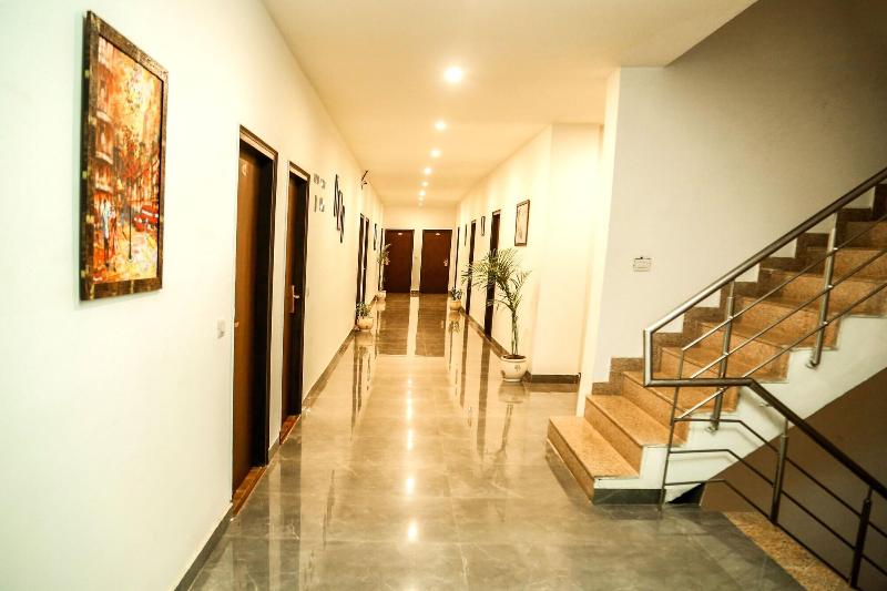 Airport Hotel Tashree image