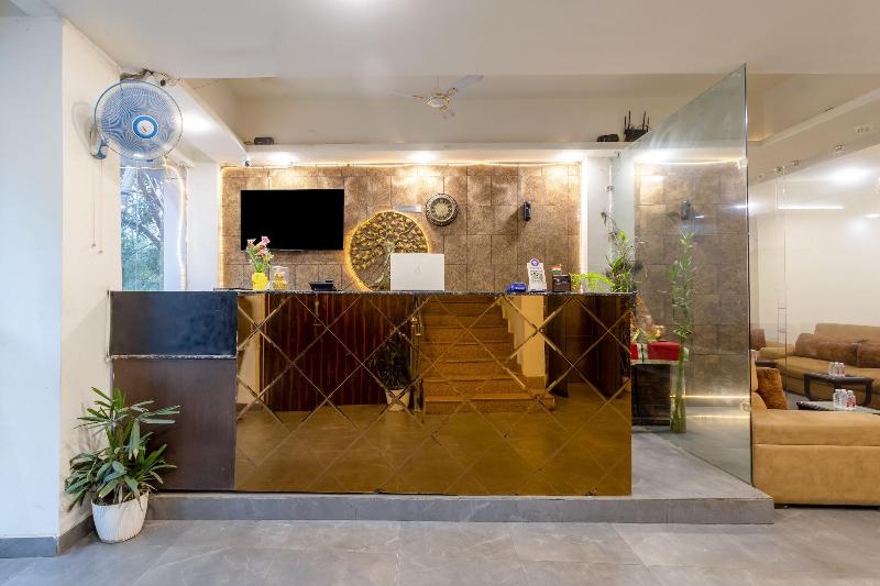 Airport Hotel Tashree image