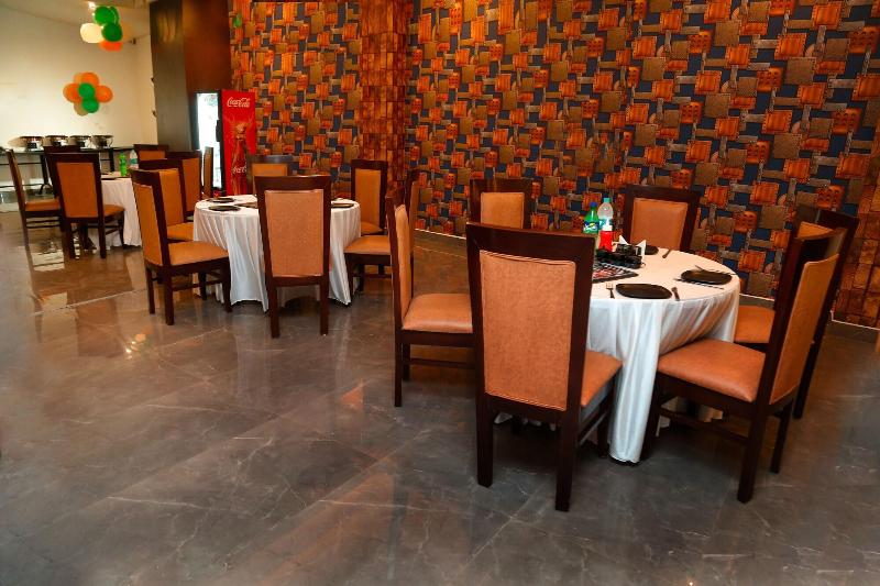 Airport Hotel Tashree image