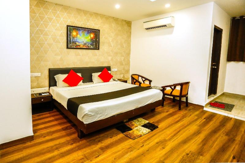 Airport Hotel Tashree image