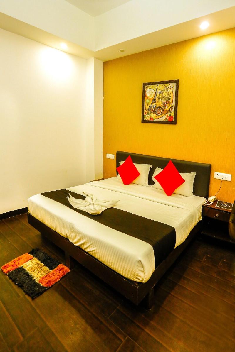 Airport Hotel Tashree image