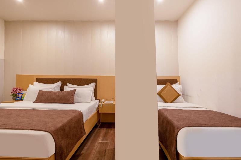 Airport Hotel Tashree image