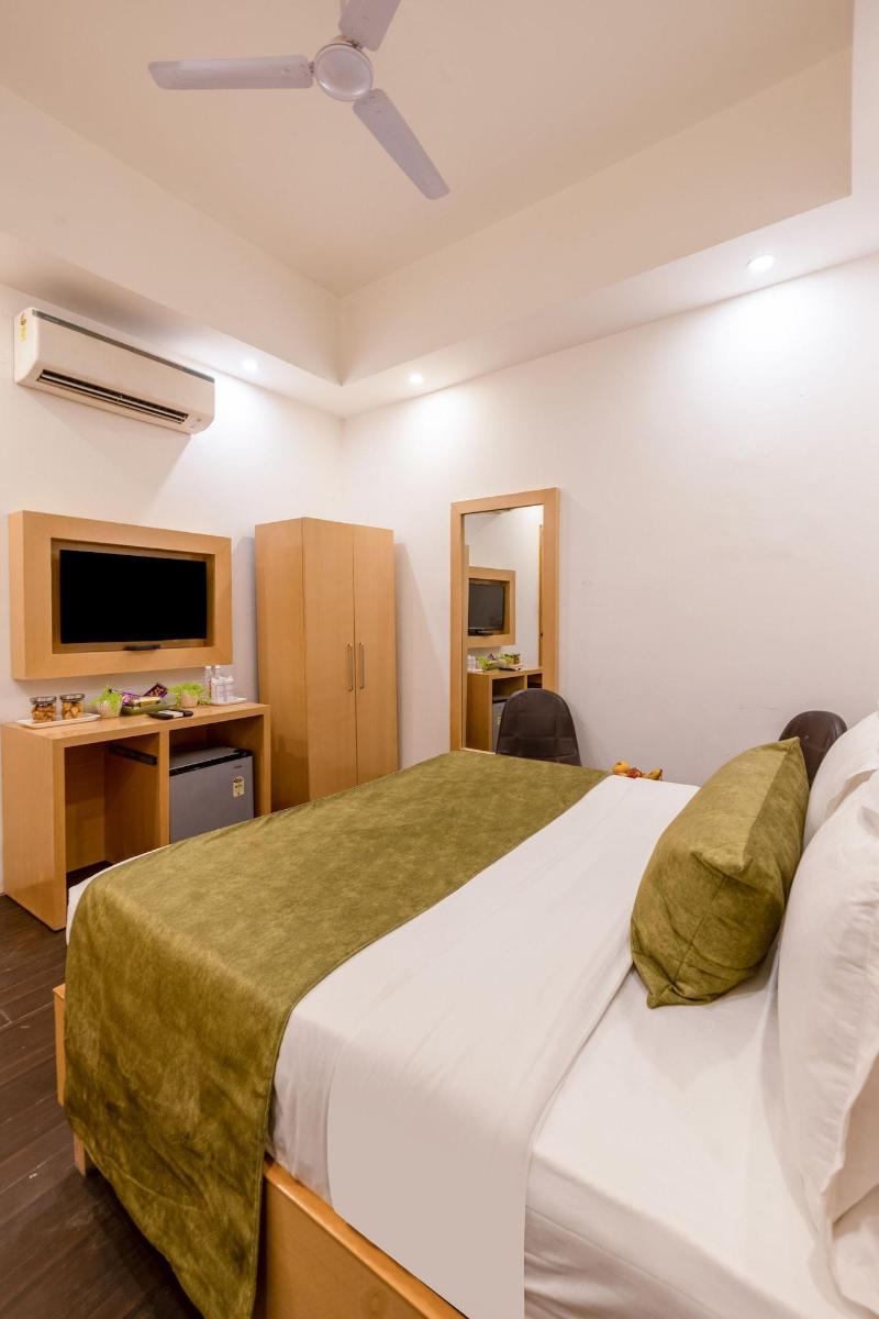 Airport Hotel Tashree image