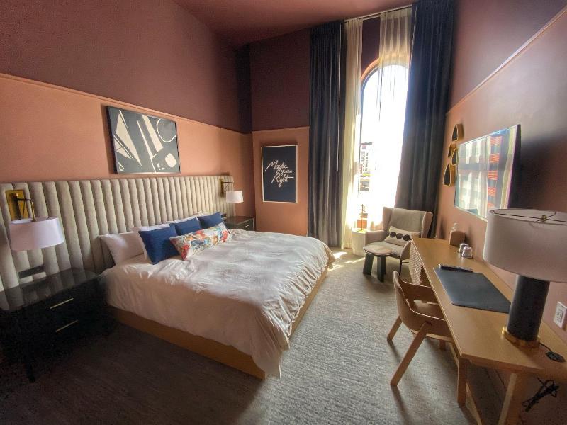 Kinn Guesthouse Downtown image