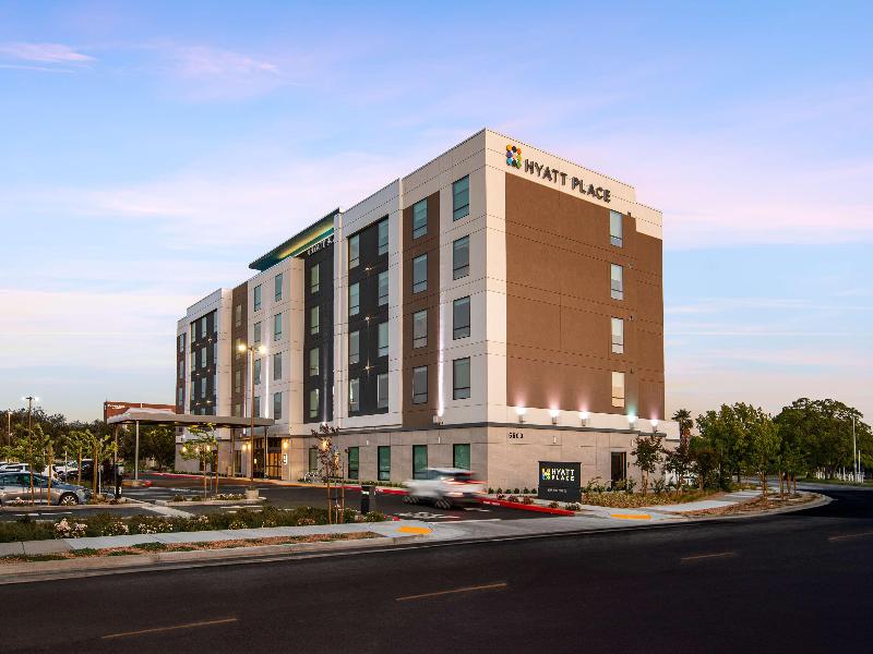 Hyatt Place Newark Silicon Valley image
