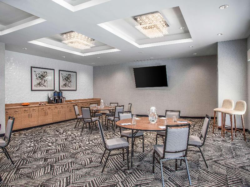 Hyatt Place Newark Silicon Valley image