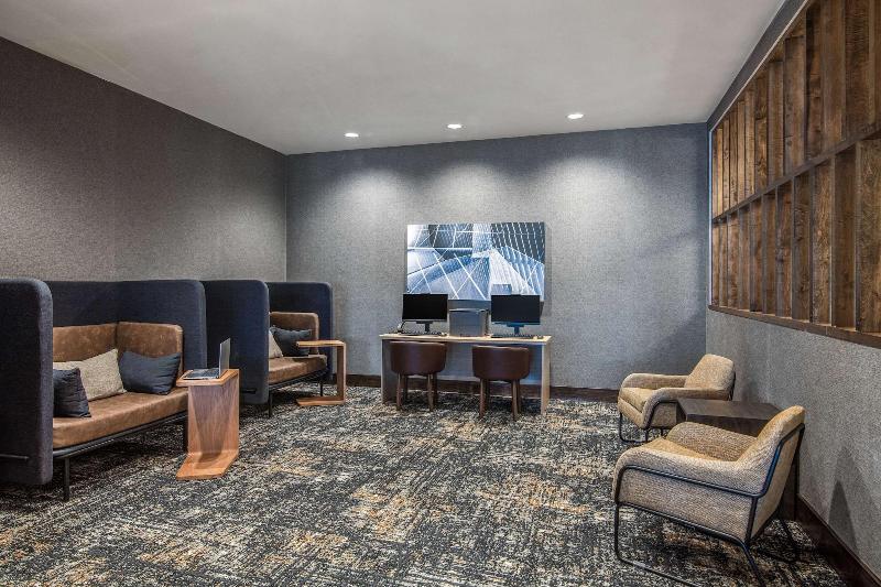 Hyatt Place Newark Silicon Valley image