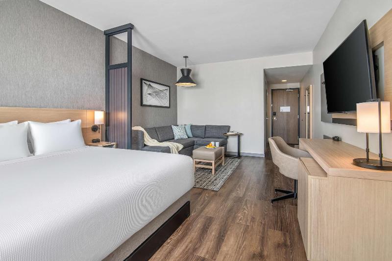 Hyatt Place Newark Silicon Valley image