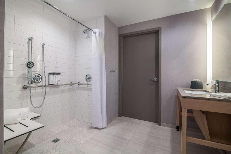 Hyatt Place Newark Silicon Valley image